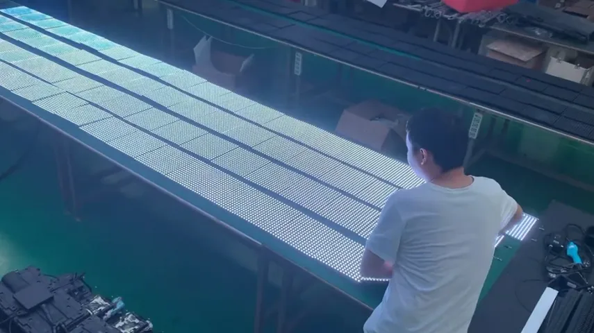 Folding LED Screen Shipping Vibration and Drop Test Reliability Verification