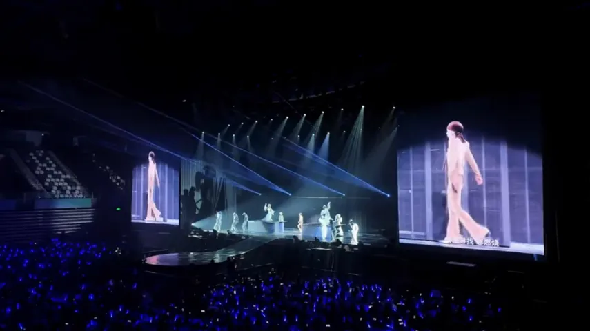 Liu Yuxin Concert Stage Folding LED Screen Live Stage Effects