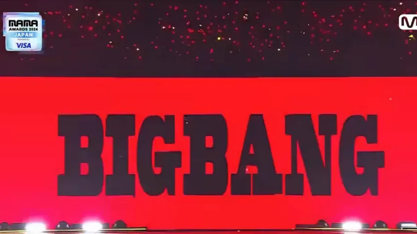 MAMA Awards Ceremony Folding LED Stage Screen Large Event Stage Presentation