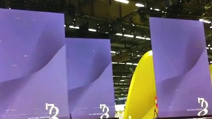 Paris Fashion Week Stage Folding LED Screen Fashion Event Showcase