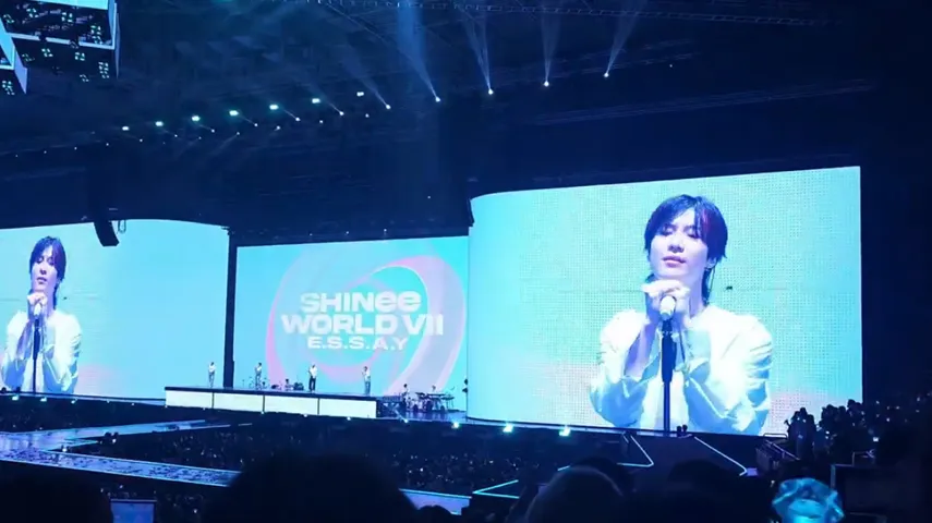 SHINee Tour Folding LED Stage Screen Stage Design Application Case